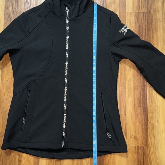 Reebok Softshell Jacket - Picture 9 of 10